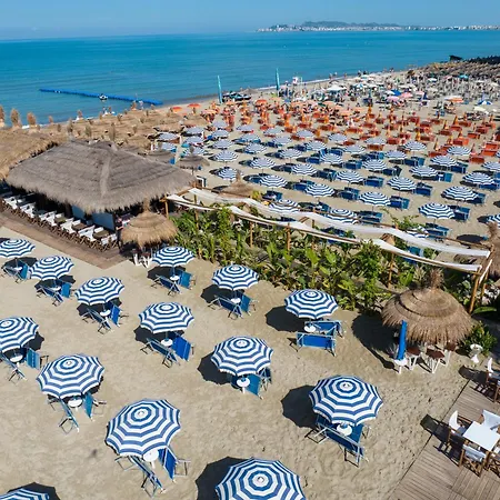 Blu Lägenhetshotell Durrës